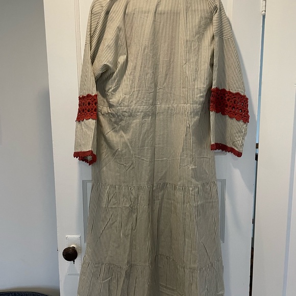 NWT Tuckernuck Chili Tan Stripe Cinched Waist Caftan - Picture 3 of 4